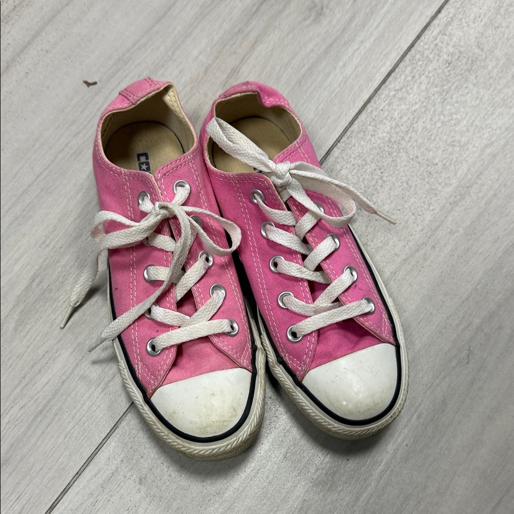 Converse Pink Sneakers